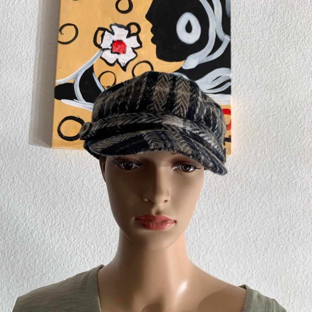 D & Y Hat